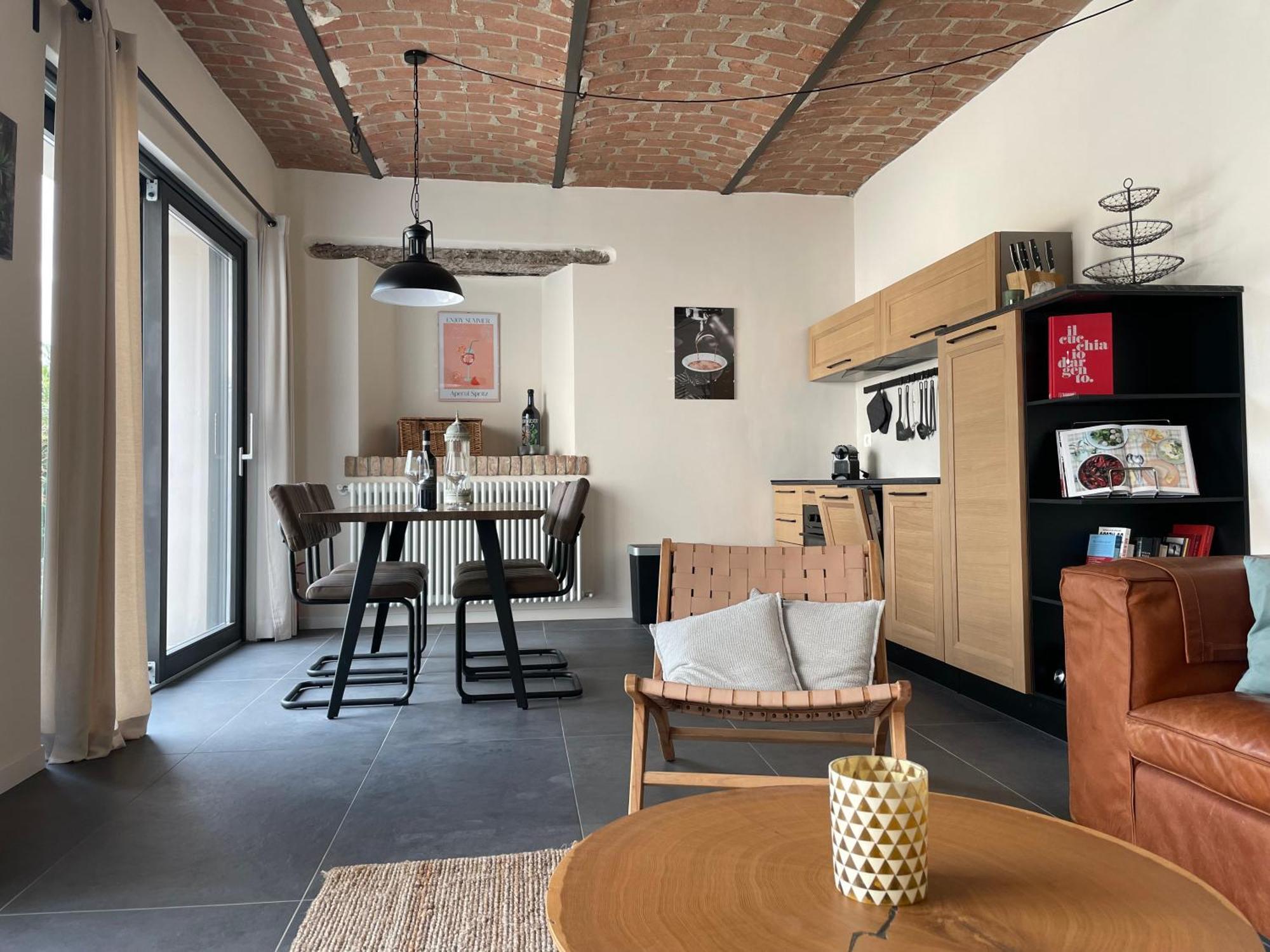 Tenuta Dei Vicini - Luxury Apartments San Marzano Oliveto Екстер'єр фото